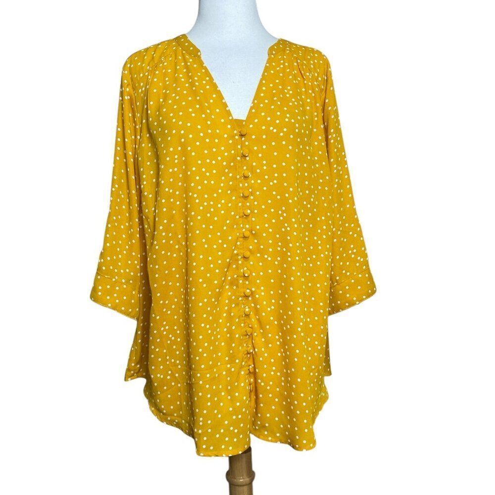 Torrid Size 2XL Yellow Polka Dot Blouse 3/4 sleeve